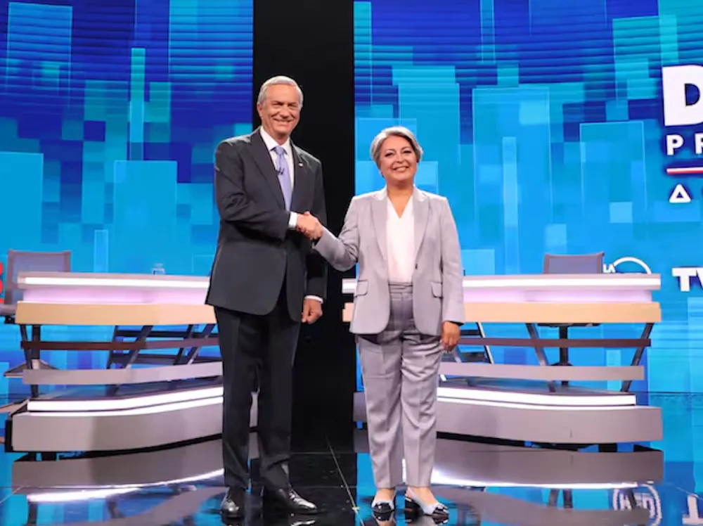 Jose Antonio Kast y Jeannette Jara - debate presidencial