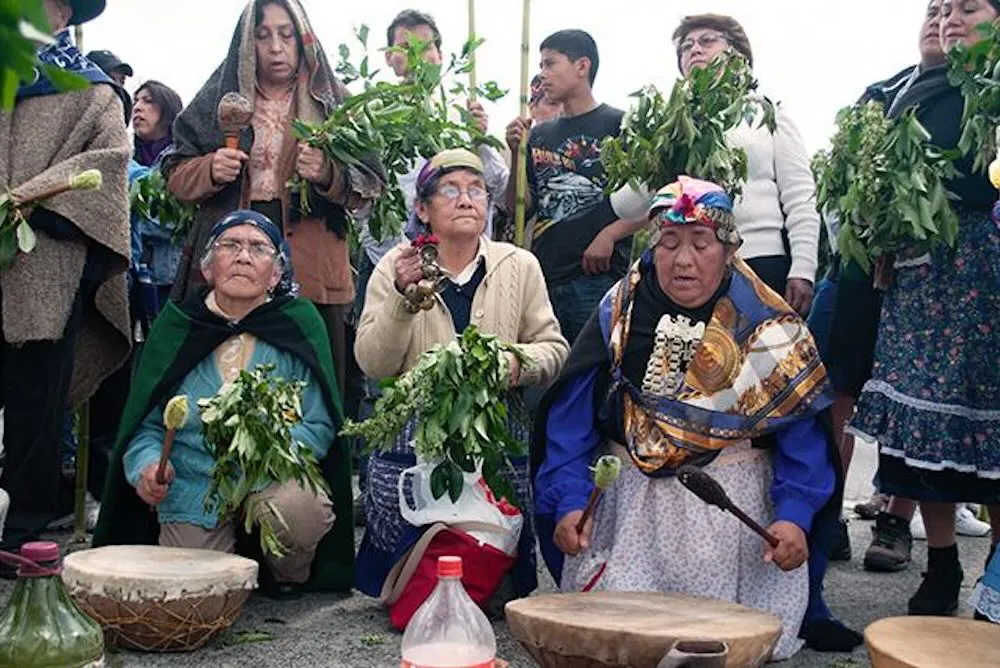 Ceremonia mapuche - imagen referencial
